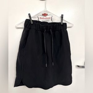 Lululemon Drawstring Skirt - Black